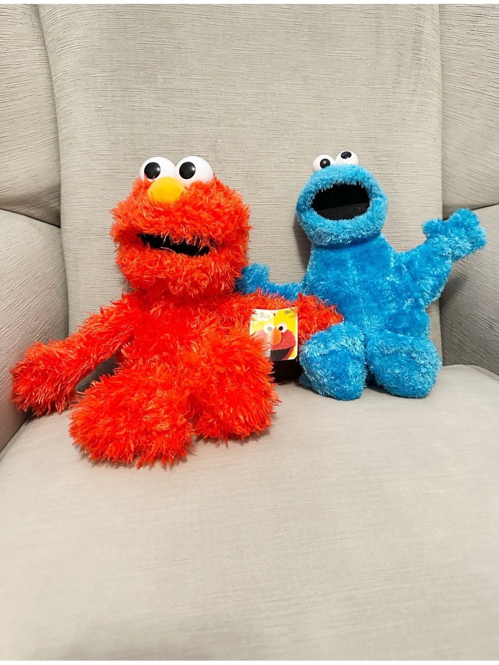 NWT Red Elmo & NWOT Blue Cookie Monster Plush Set – Licensed Sesame Street